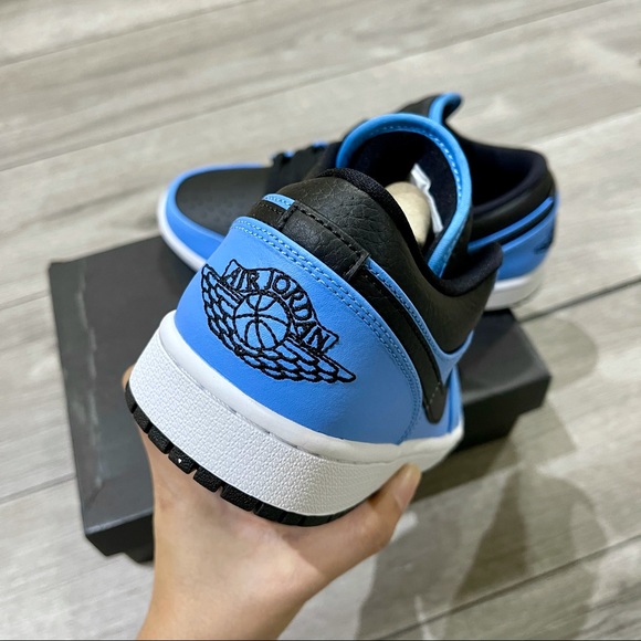 Air Jordan 1 Low New Released - Picture 4 of 8